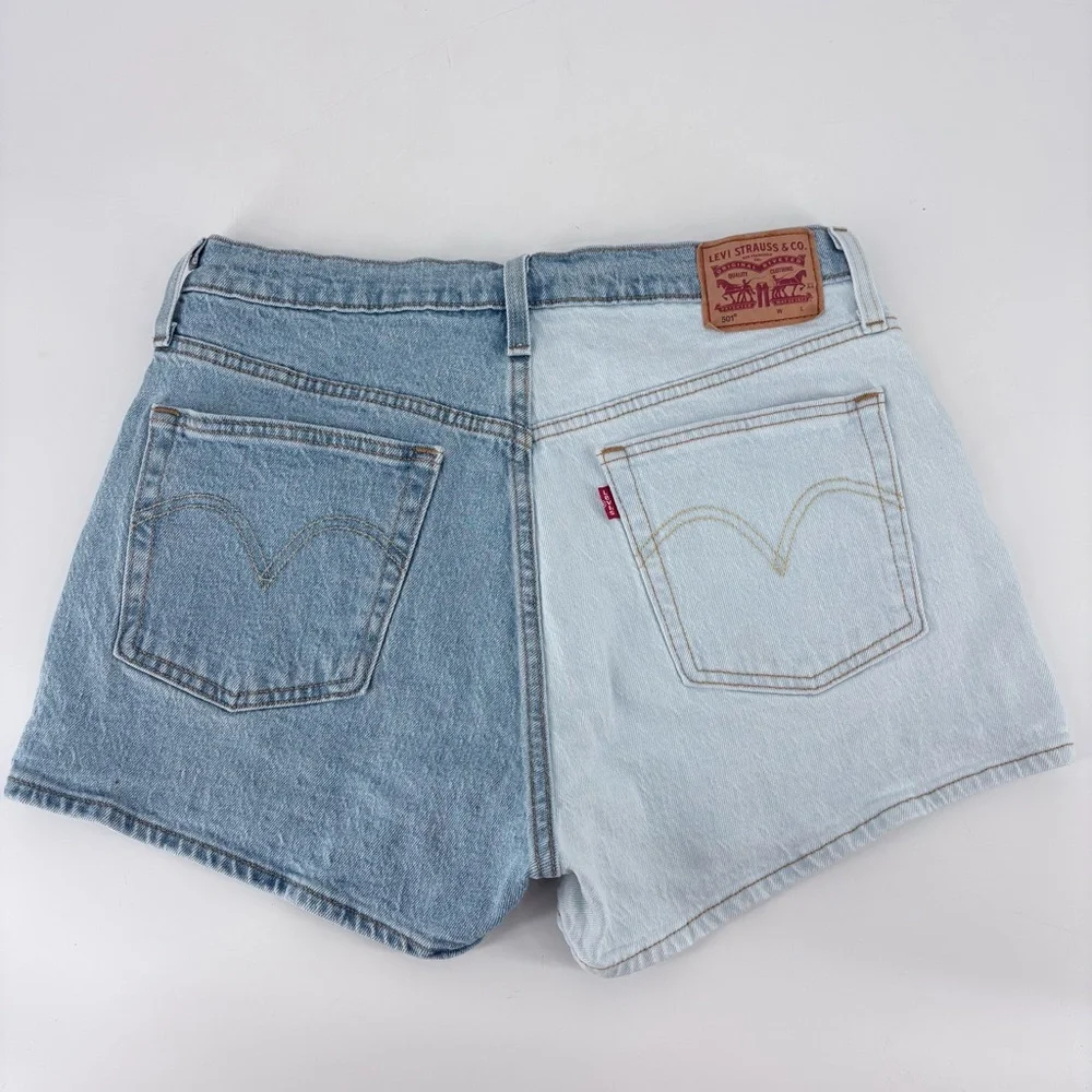 LEVI’S Women's 501 High Rise Two Tone Straight Denim
Jean Shorts - Picture 7 of 12